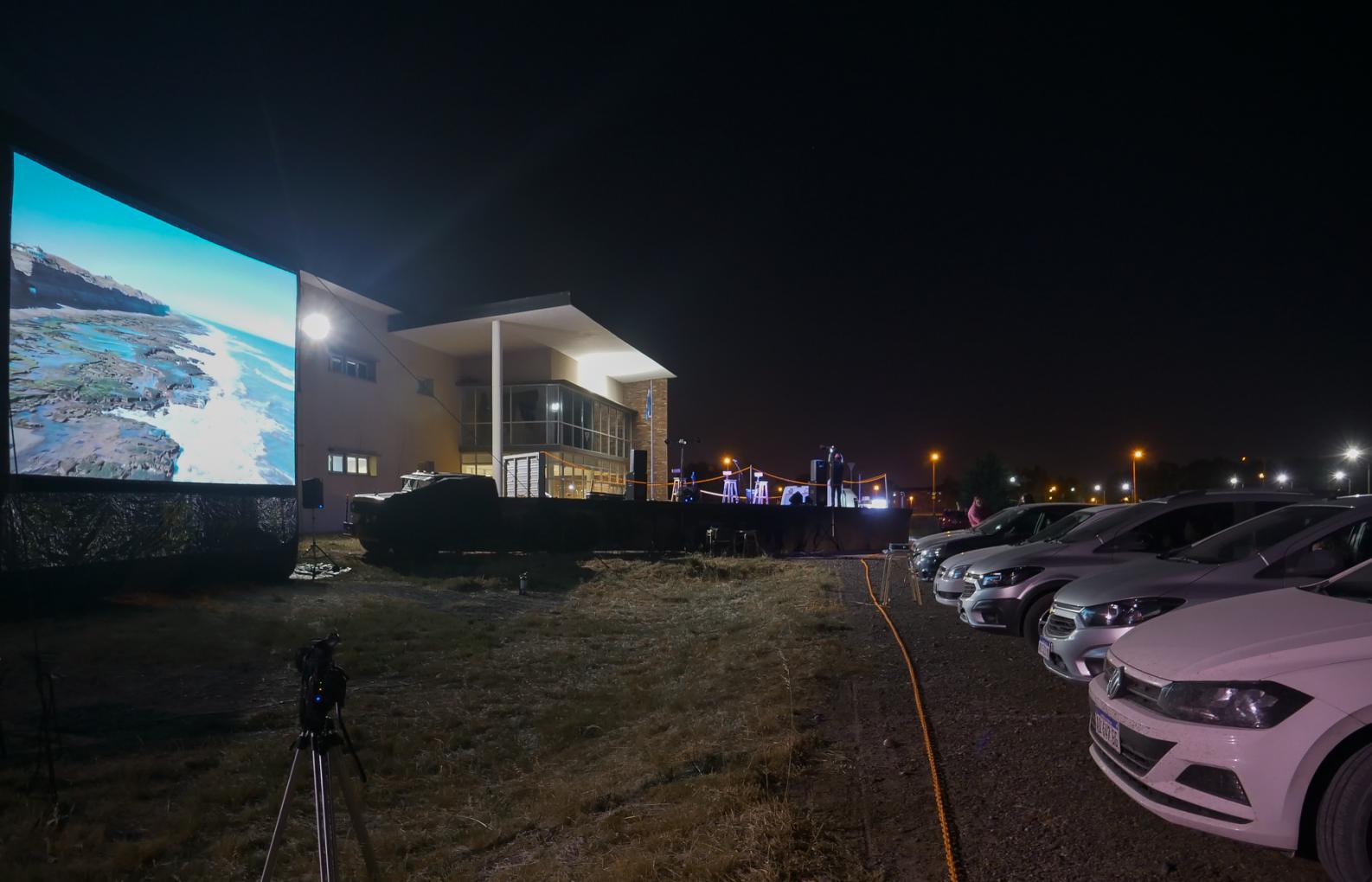 Con un autocine colmado finaliz&oacute; la primera edici&oacute;n del Patagonia Media Festival