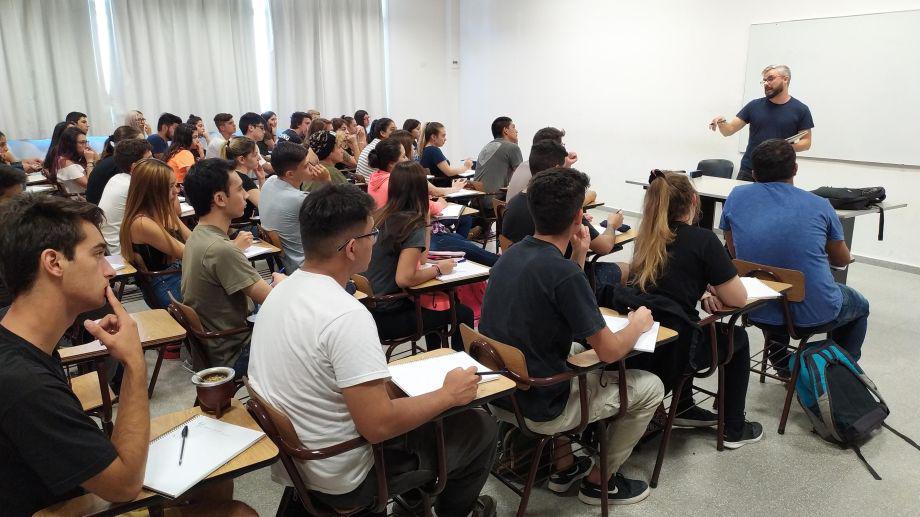 Casi 4.000 estudiantes iniciaron el ciclo lectivo 2021 en la UNRN