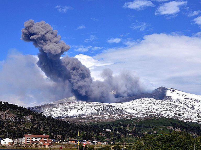 El temblor que antecede a la furia: registros s&iacute;smicos ayudar&iacute;an a anticipar erupciones del volc&aacute;n m&aacute;s activo de Argentina