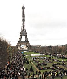 En Par&iacute;s, hist&oacute;rico pacto de un grado y medio