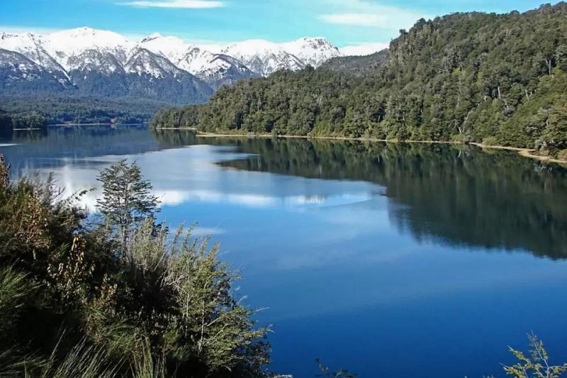 &iquest;No saben que el agua es vida? No puede ser mercanc&iacute;a  