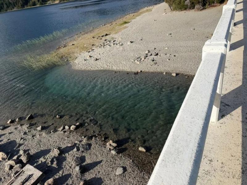 Arroyo Angostura: advierten deterioro y crece la polémica en el Ente Llao Llao