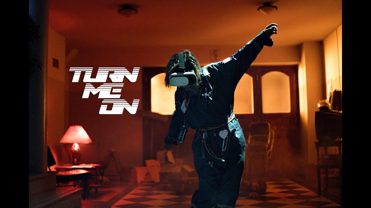 TURN ME ON - ABRU, saint.exe, Ninio Condenado