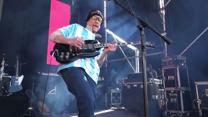 Buenos Vecinos - ciberworld - en vivo